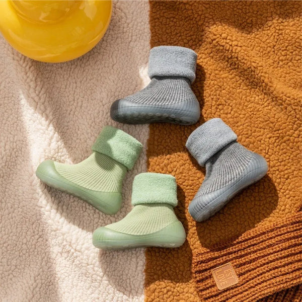 Anti-slip Peutersokken | Warme Babyschoentjes Zonder Veters | Flexibele Pasvorm | Indoor en Outdoor Gebruik | Veilig Spelen en Lopen | Voor Kinderen van 0-3 Jaar | Makkelijk aan te Trekken | Comfortabel en Ademend
