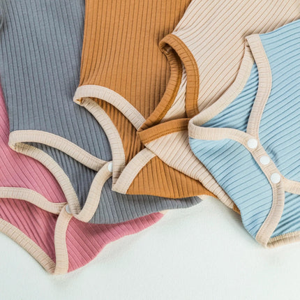 Baby Romper | Zacht Ademend Katoen | Moderne Kleuren | Comfortabele Pasvorm | Eenvoudig Omkleden | Voor Binnen & Buiten | Machinewasbaar | Ideaal Voor Zomerse Dagen