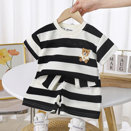 Baby Bomuldskleding Set | Streepjesset T-shirt & Shorts | Comfort & Bewegingsvrijheid | Luchtig & Zacht | Voor Actieve Dagen | Makkelijk Wasbaar