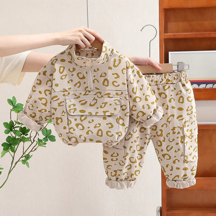 Kinder Set | Leopardprint Twee-Delig Outfit | Top Met Halve Rits En Broek | Polyester | Comfortabel En Ademend | Voorjaar En Herfst | Uniek Design Voor Kinderen | Geschikt Voor Bewegingsvrijheid