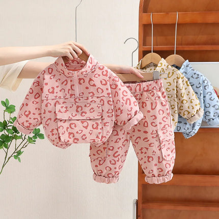 Kinder Set | Leopardprint Twee-Delig Outfit | Top Met Halve Rits En Broek | Polyester | Comfortabel En Ademend | Voorjaar En Herfst | Uniek Design Voor Kinderen | Geschikt Voor Bewegingsvrijheid