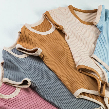 Baby Romper | Zacht Ademend Katoen | Moderne Kleuren | Comfortabele Pasvorm | Eenvoudig Omkleden | Voor Binnen & Buiten | Machinewasbaar | Ideaal Voor Zomerse Dagen
