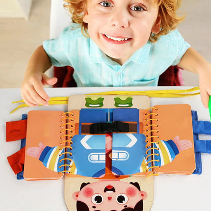 ClothesBook Interactieve Kledingpuzzelboek voor Kinderen | Educatief | Stimuleert Zelfredzaamheid | Compact Formaat | Handgeschikt voor Jonge Ontdekkers | Duurzaam Materiaal | Vanaf 2 Jaar