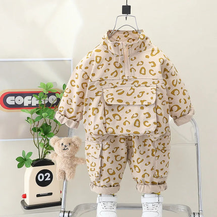Kinder Set | Leopardprint Twee-Delig Outfit | Top Met Halve Rits En Broek | Polyester | Comfortabel En Ademend | Voorjaar En Herfst | Uniek Design Voor Kinderen | Geschikt Voor Bewegingsvrijheid