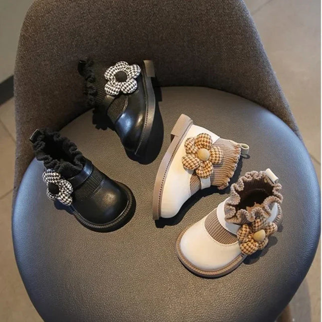 Kinderschoenen | Mini Fashion | Stijlvolle Meisjeslaarsjes | Comfortabel & Veilig | Voor Binnen & Buiten | Met Antislip Zoo | Makkelijk Sluiting | Flexibele Pasvorm | Stevig & Duurzaam Gemaakt | Geschikt Voor Gelegenheden