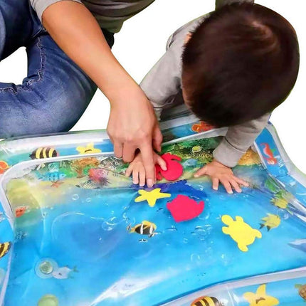 Vandleg speelmat baby | Opblaasbaar Water Speelgoed | Stimulatie nek- en schouderspieren | Hersenontwikkeling ondersteuning | Veilig PVC materiaal | Hand-oog coördinatie bevordering | 66x50 cm